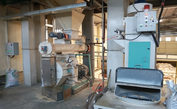 飼料成套加工設(shè)備多少錢?其出現(xiàn)不出油的故障又該如何解決?